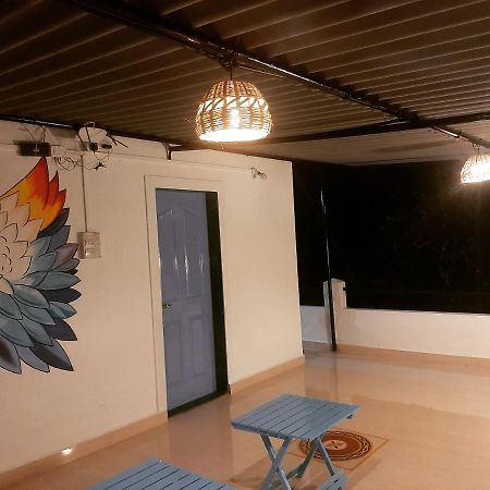 Blossom Holiday Home Alībāg Exterior foto